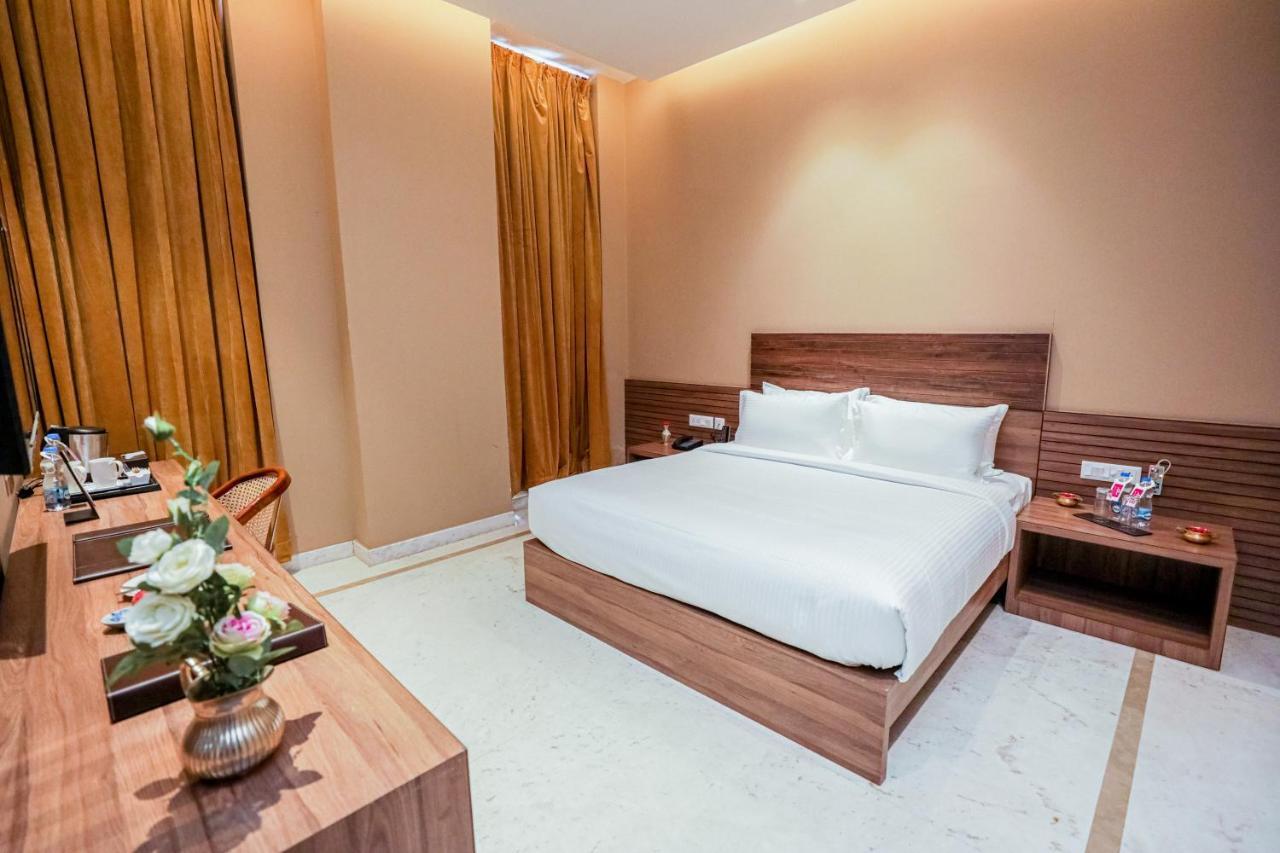 Gulab Kothi By Royal Orchid Hotels Limited Varanasi Exteriör bild
