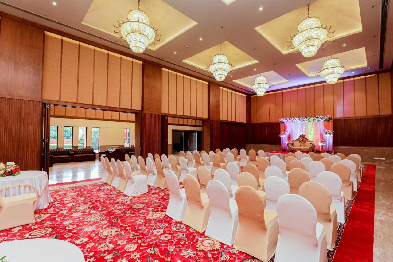 Gulab Kothi By Royal Orchid Hotels Limited Varanasi Exteriör bild